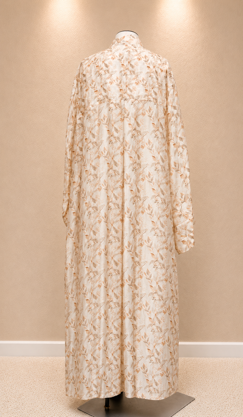Delicate vines abaya