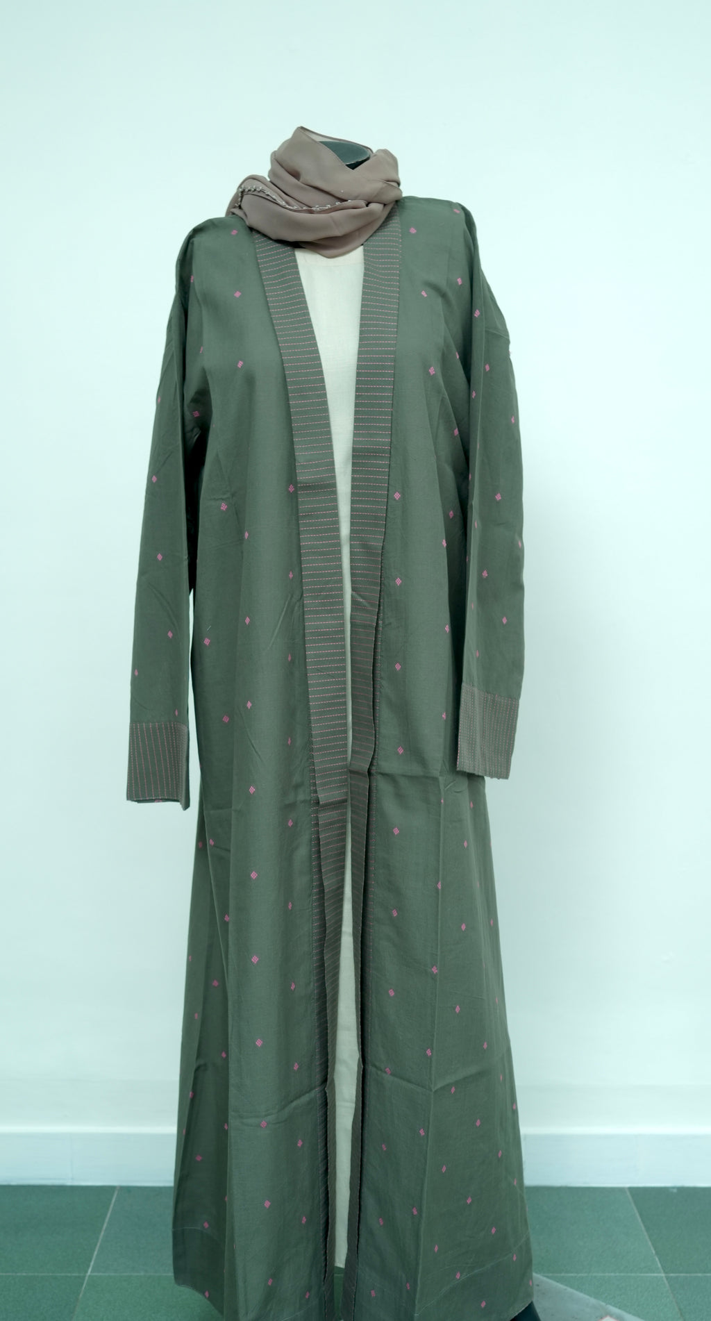 Olive Grace Abaya