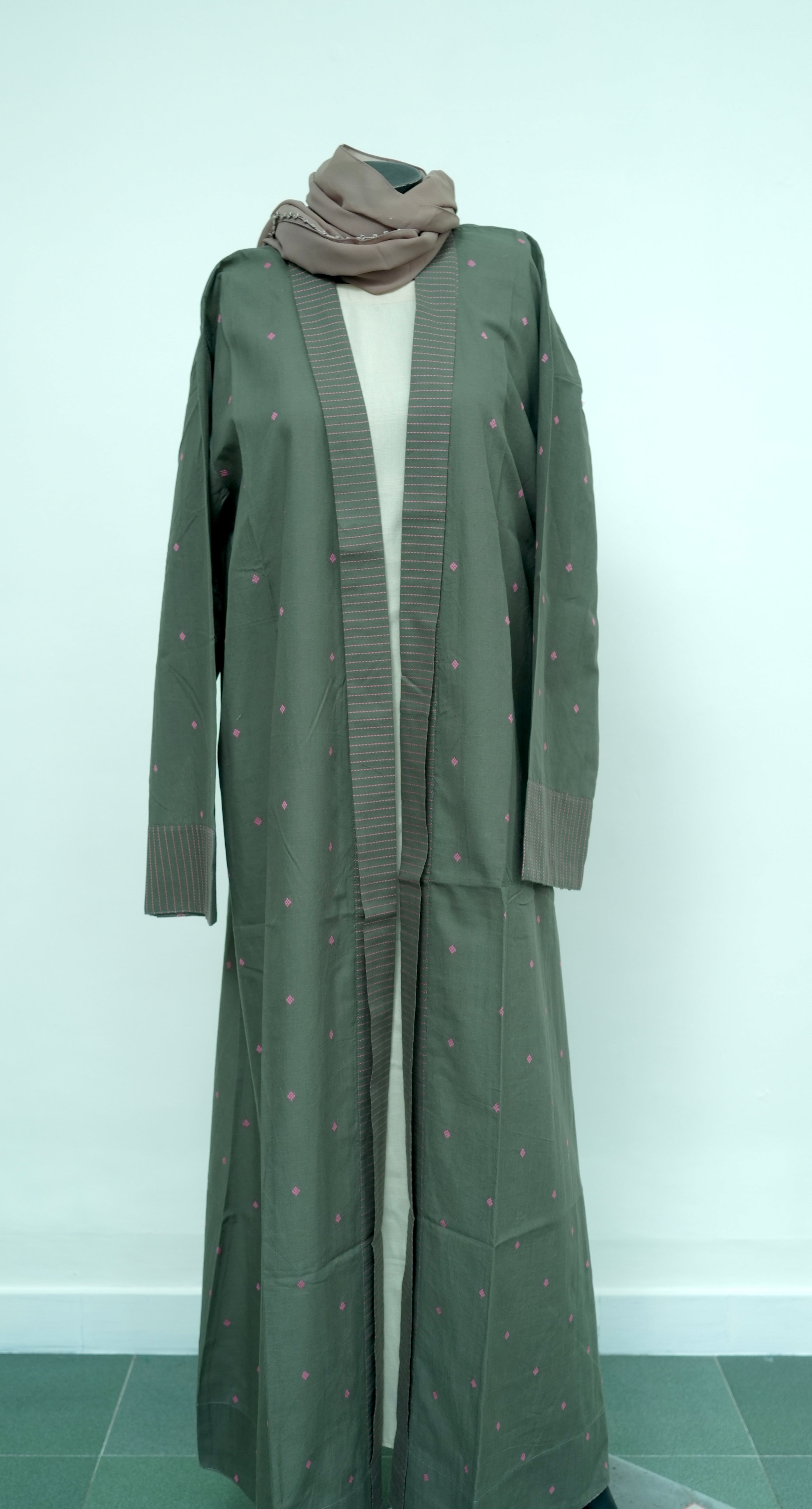 Olive Grace Abaya